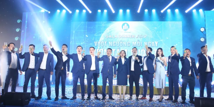 Checklist Tổ Chức Gala Dinner Chuyên Nghiệp